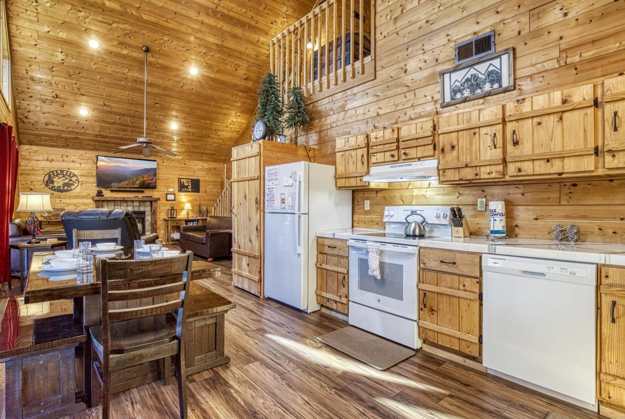 Sweet Seclusion, Hot Tub, Air Hockey, Wifi, 1089 Free Tickets Each Paid Day, Dollywood And More Sevierville Esterno foto