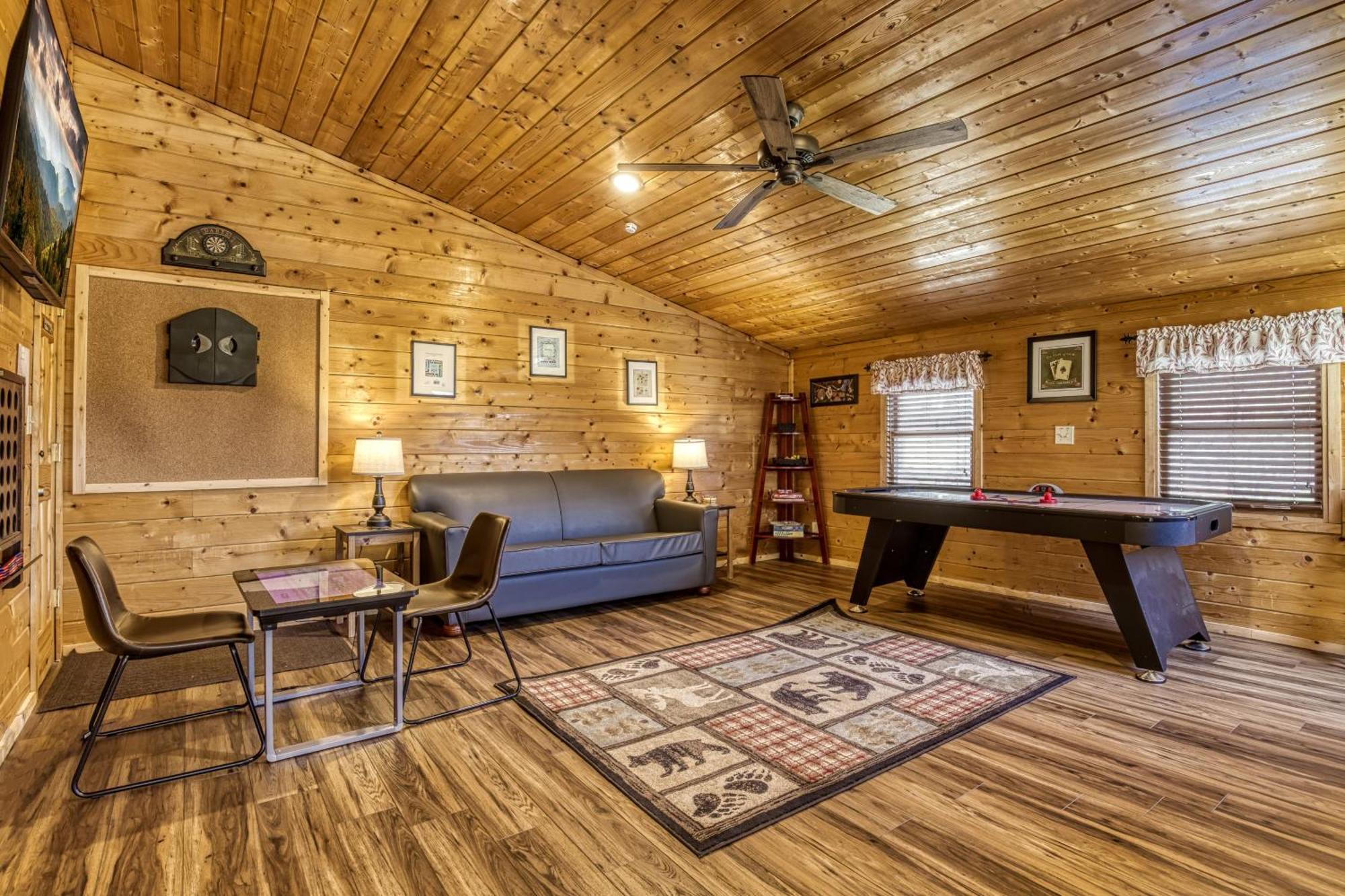 Sweet Seclusion, Hot Tub, Air Hockey, Wifi, 1089 Free Tickets Each Paid Day, Dollywood And More Sevierville Esterno foto